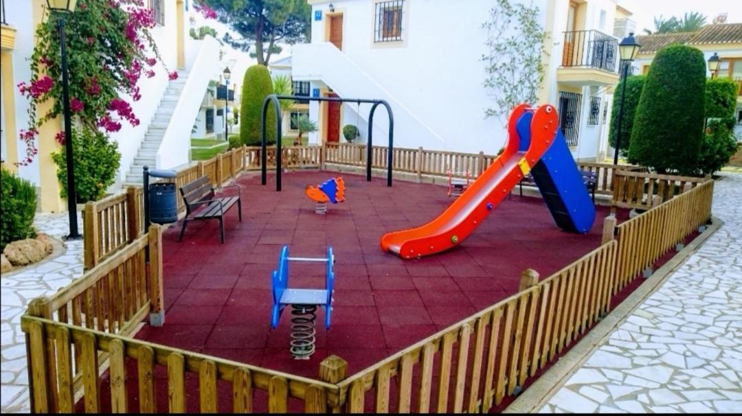 Urbanizacion Coast Apartment *